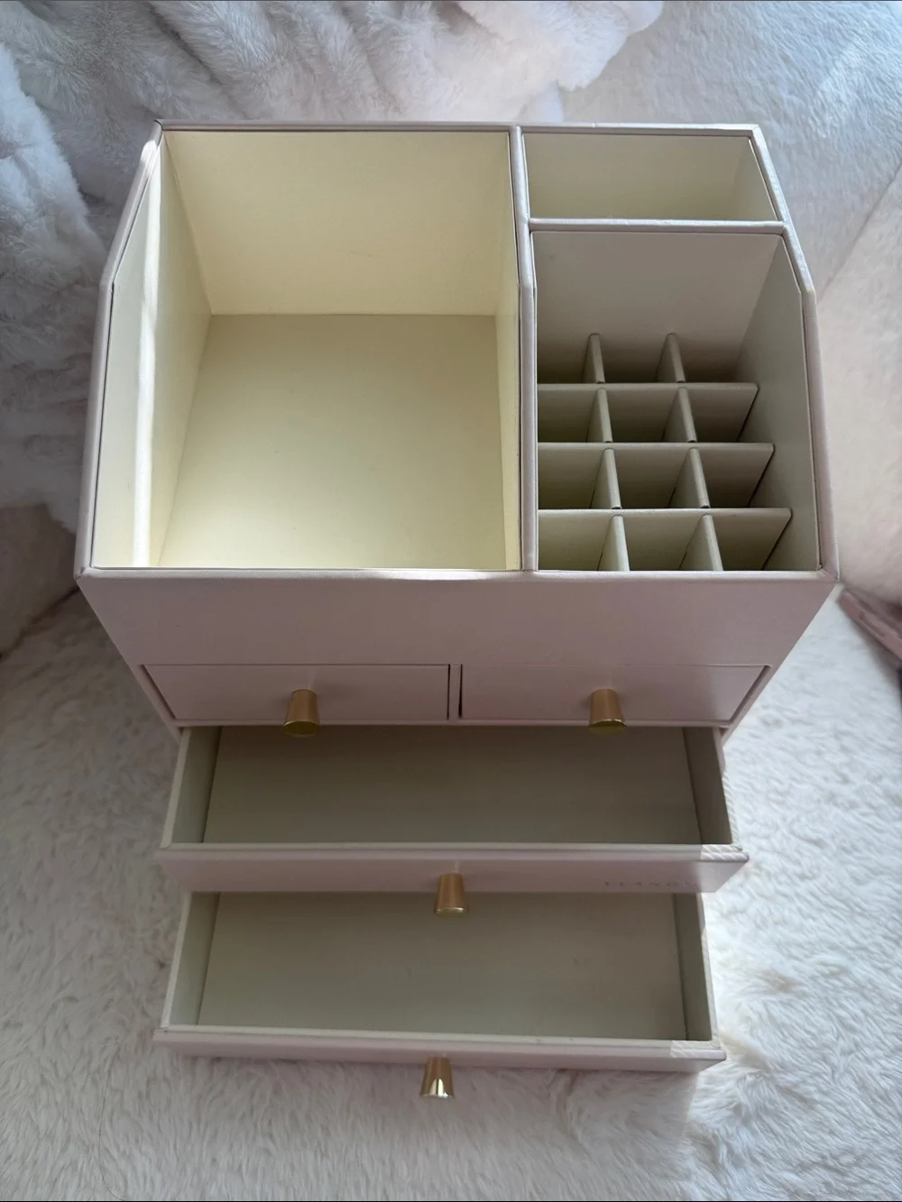 VLANDO Quiet Luxe Large Vanity Makeup Organizer with 3 Drawers pink paste light